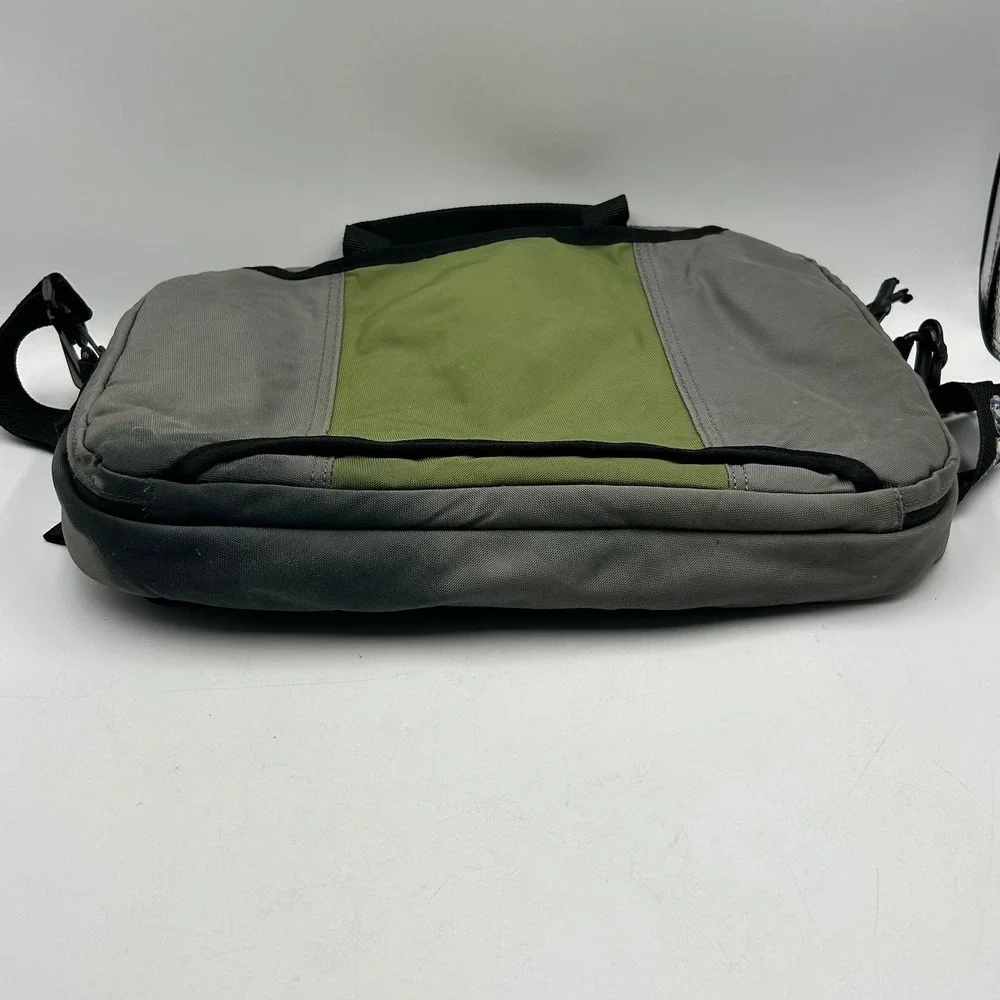 Timbuk2 messenger bag
